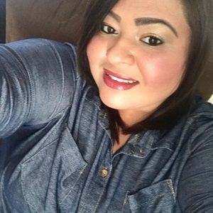 Meet your Posher, Celene